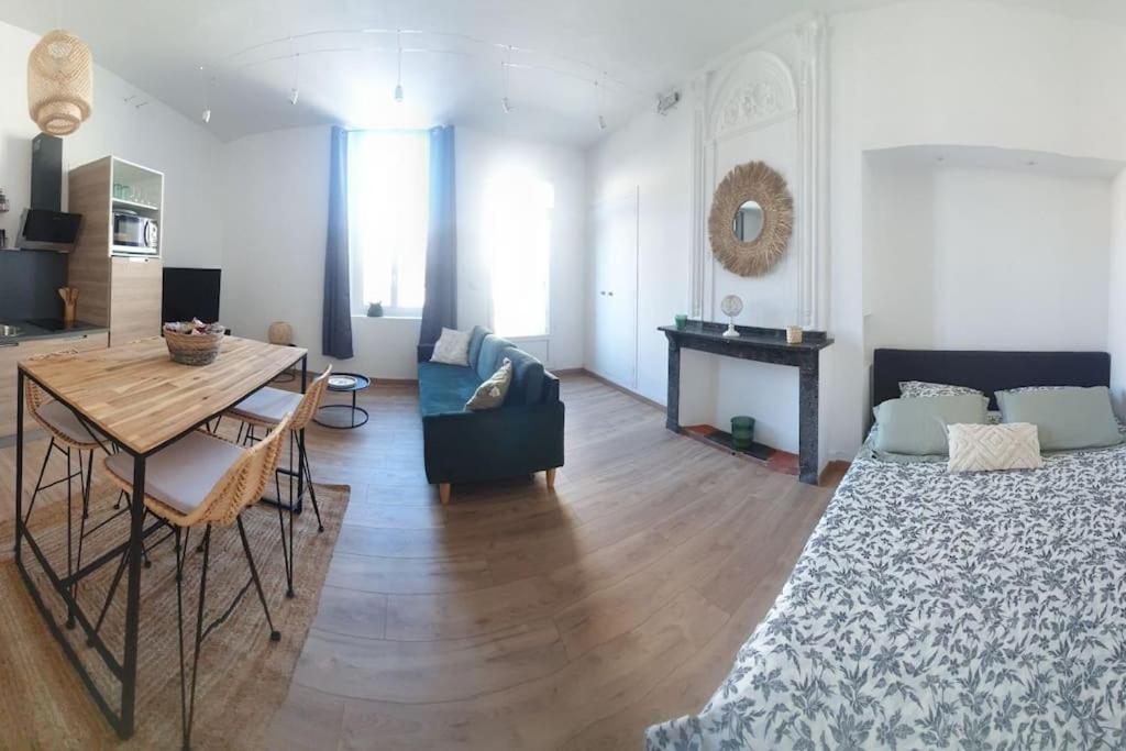 Apartment -garrigue- Face A La Cite Medievale Terrasse Classe 4☆ *
